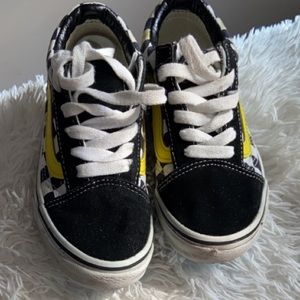 Vans Old Skool x Spongebob features